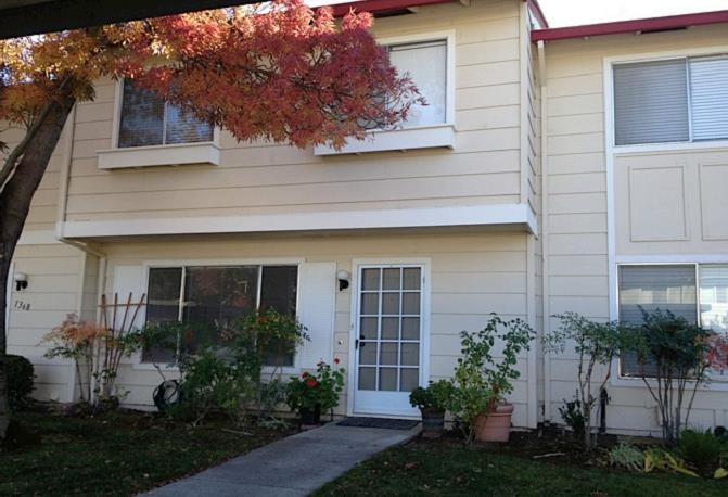 1372 Spring Valley Cmn, Livermore SOLD $340,000