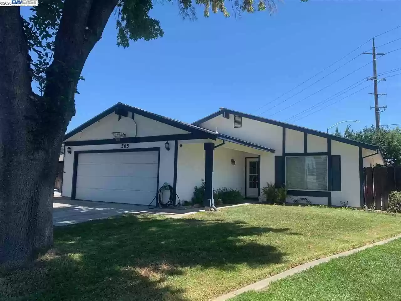 565 Ballico Dr, Tracy