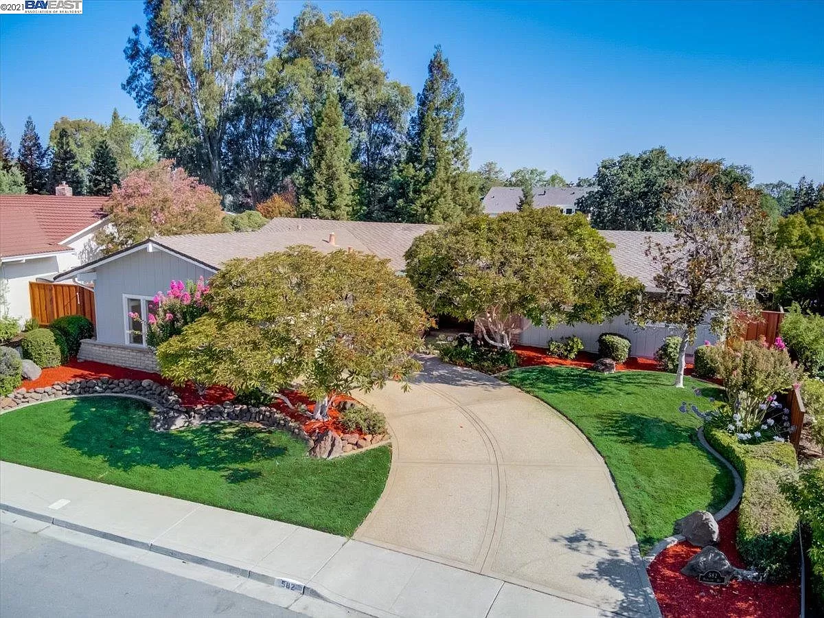 582 Hamilton Way, Livermore